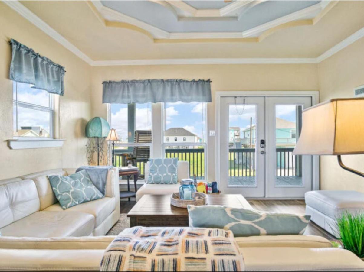 Fancy Nancy 2 Min Walk To Beach, Lyft, Pet-Friendly Bolivar Peninsula 외부 사진