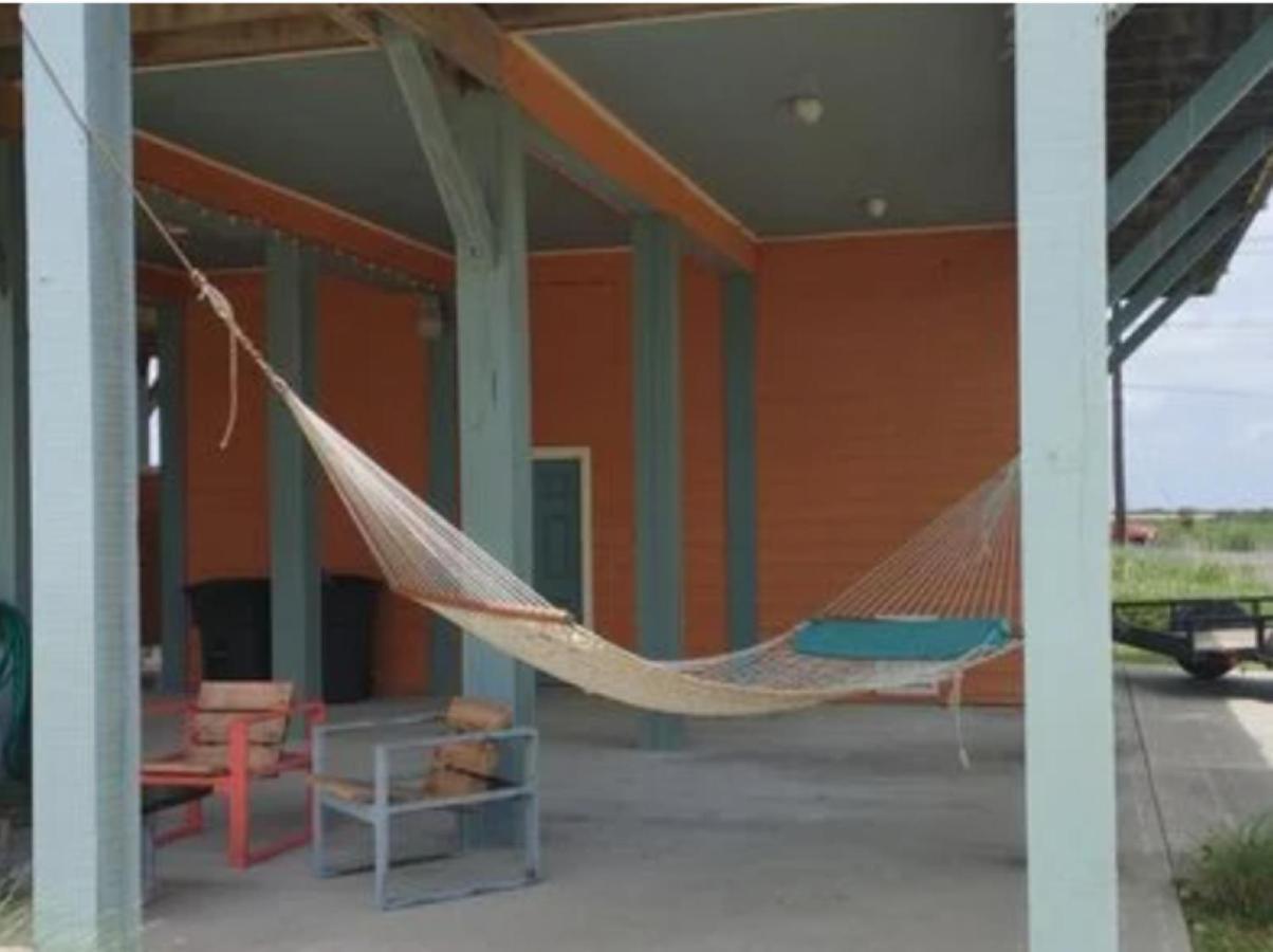 Fancy Nancy 2 Min Walk To Beach, Lyft, Pet-Friendly Bolivar Peninsula 외부 사진
