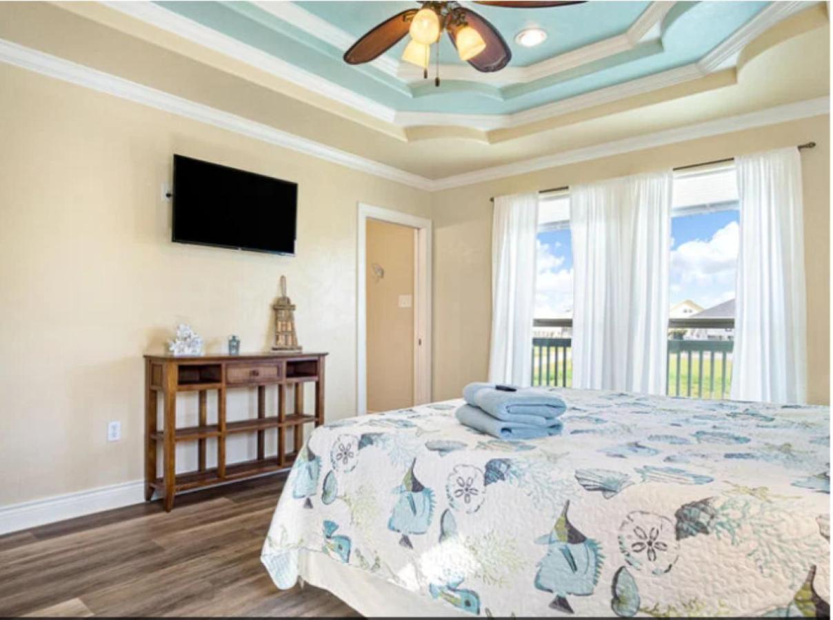 Fancy Nancy 2 Min Walk To Beach, Lyft, Pet-Friendly Bolivar Peninsula 외부 사진