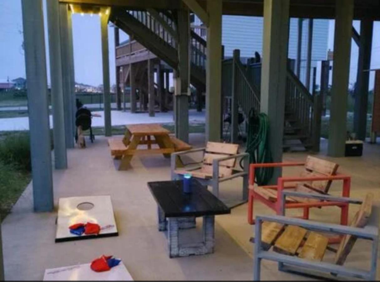 Fancy Nancy 2 Min Walk To Beach, Lyft, Pet-Friendly Bolivar Peninsula 외부 사진