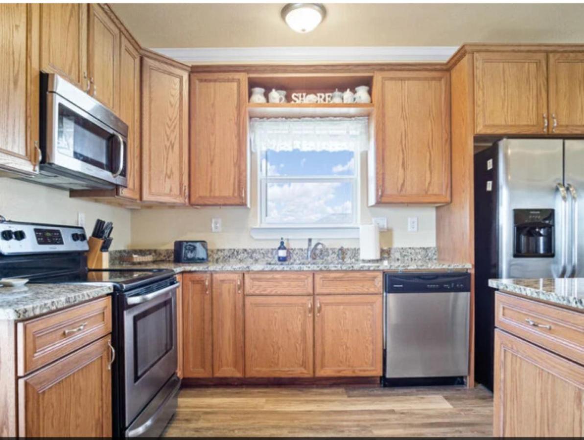 Fancy Nancy 2 Min Walk To Beach, Lyft, Pet-Friendly Bolivar Peninsula 외부 사진